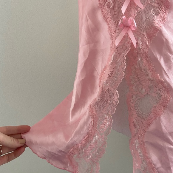 Pink satin lingerie sexy slip nightie fredericks of Hollywood Valentine’s Day - Picture 8 of 16
